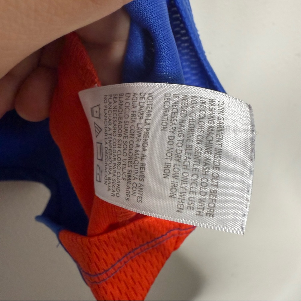 Florida Gators Tshirt V Neck Jersey Women’s Size XL - Picture 8 of 9